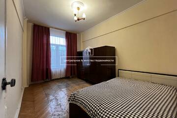 1-к квартира, 40 м², 3/10 эт.