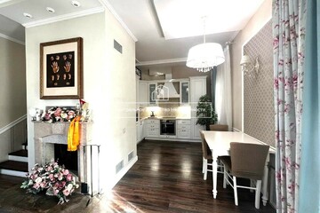 Таунхаус, 230 м², 3 эт.